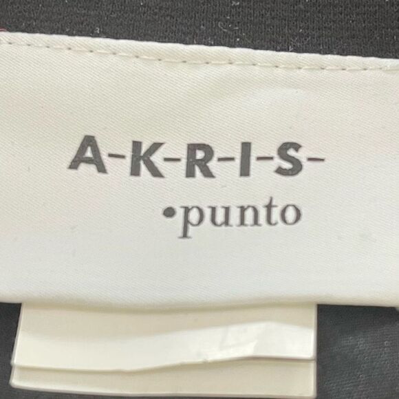 Akris Punto Black Flippy Skirt - Picture 3 of 4